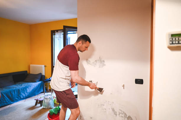 Best Water Damage Restoration  in Charlotte, TN